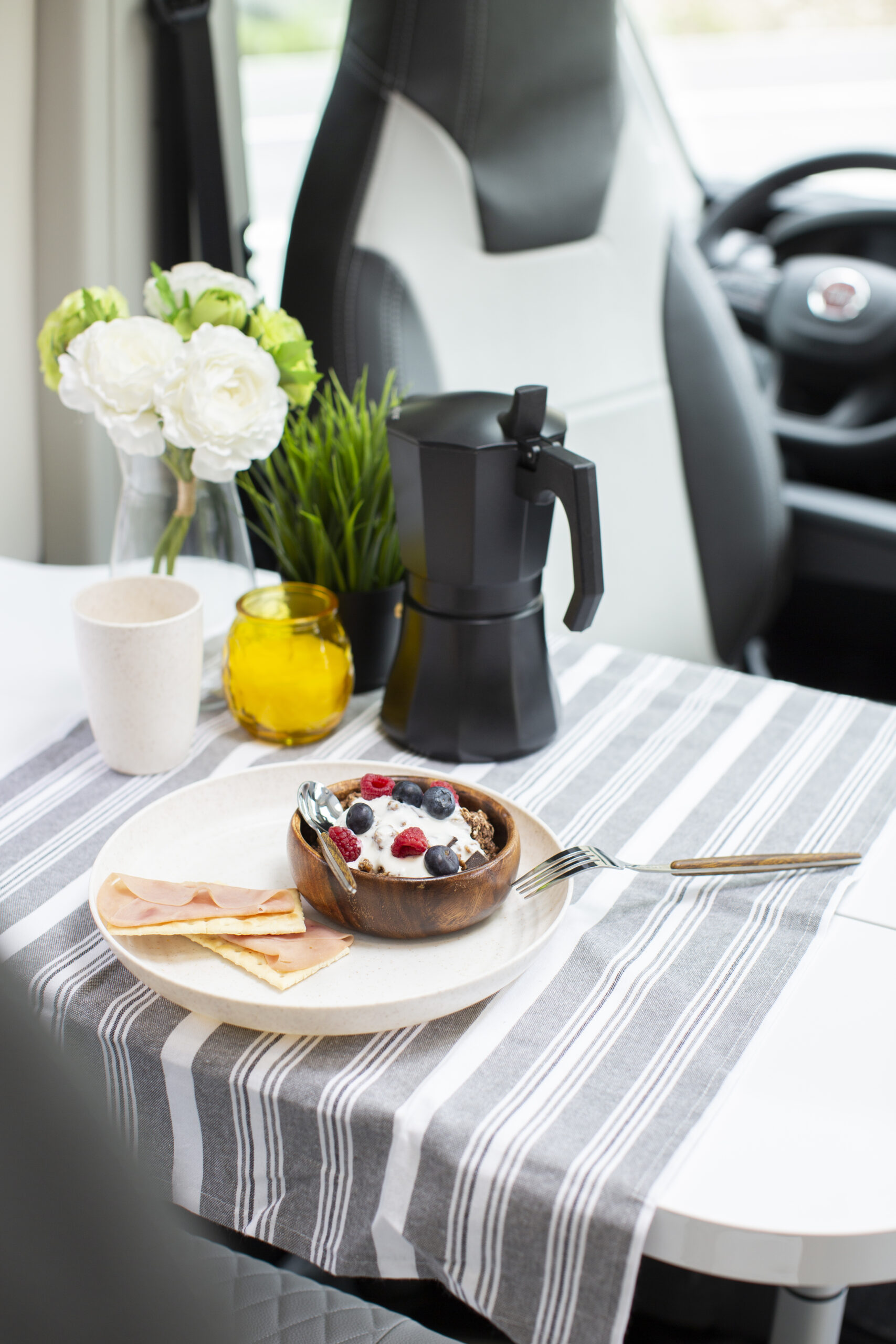 interior-camper